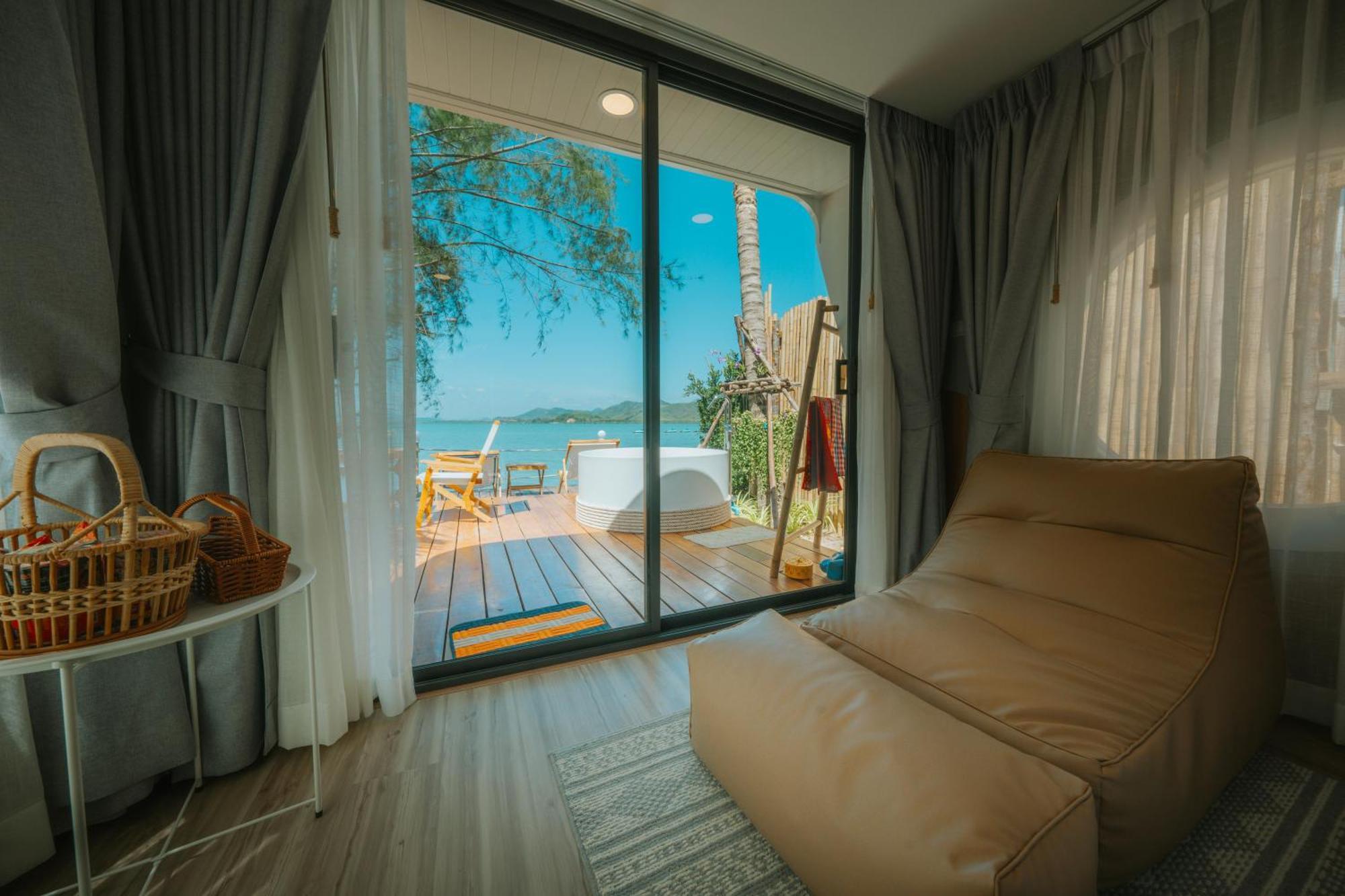 Sea Sand See Sky Beach Front Resort Phuket المظهر الخارجي الصورة
